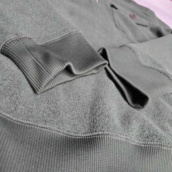 Kit And Ace Water Resistant Fleece Zip Pullover Forest Green - Picture 6 of 12